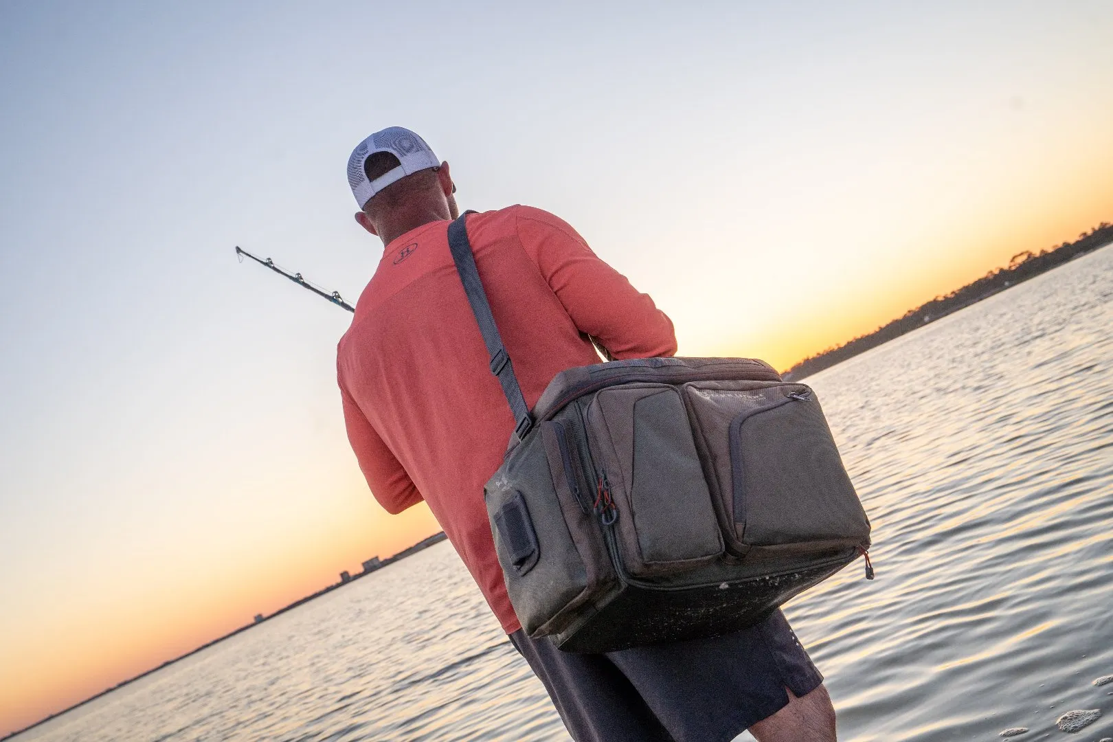 Largemouth XL 3700 Tackle Bag - Green